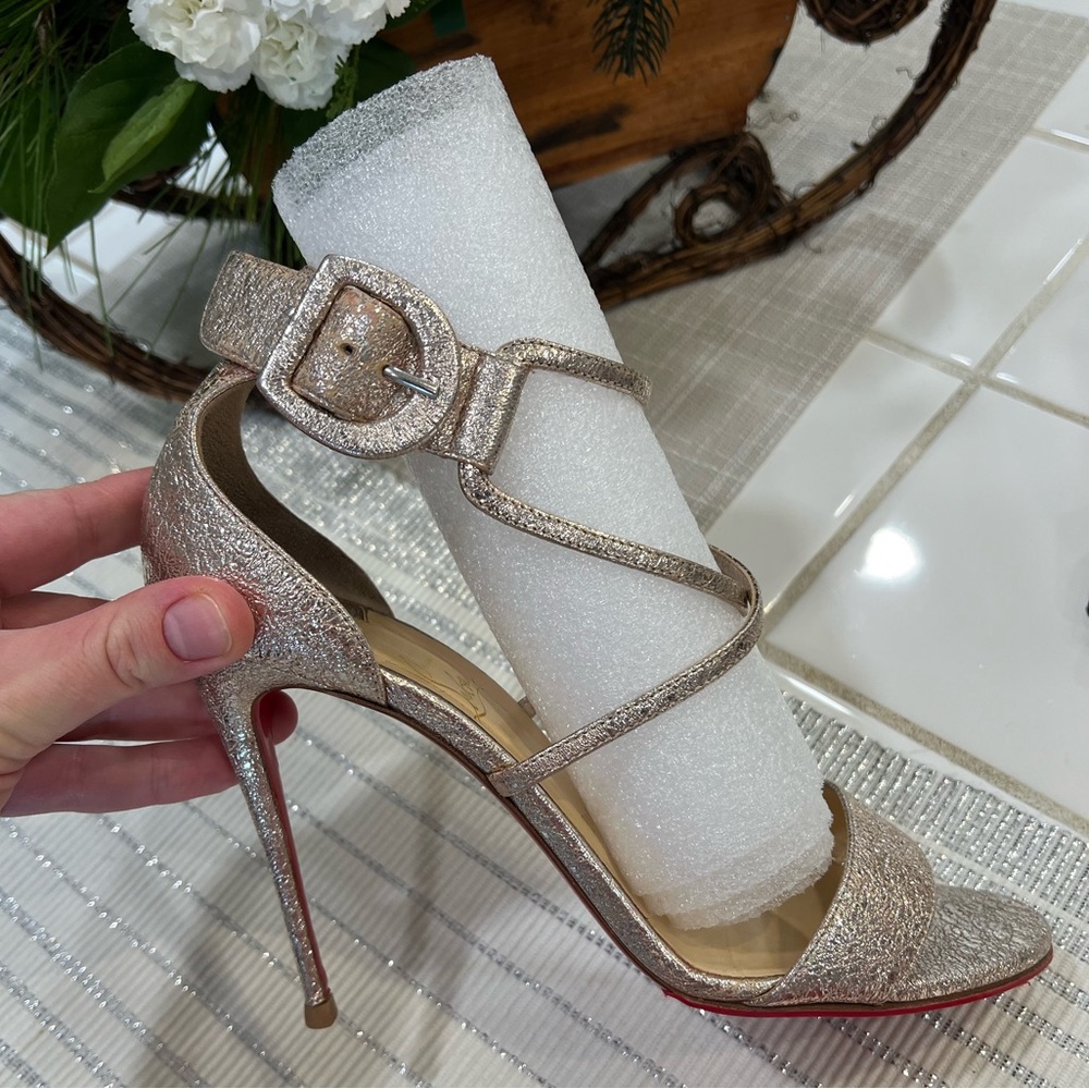 Christian Louboutin, size 41, 100 cm
